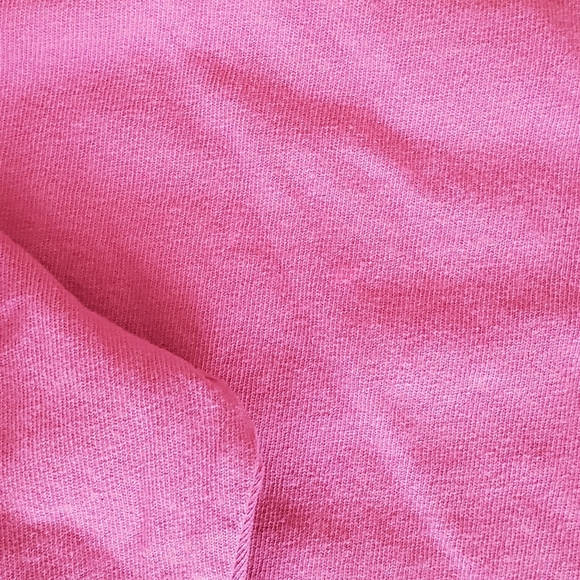 Uniqlo Basic Tee - Picture 3 of 3